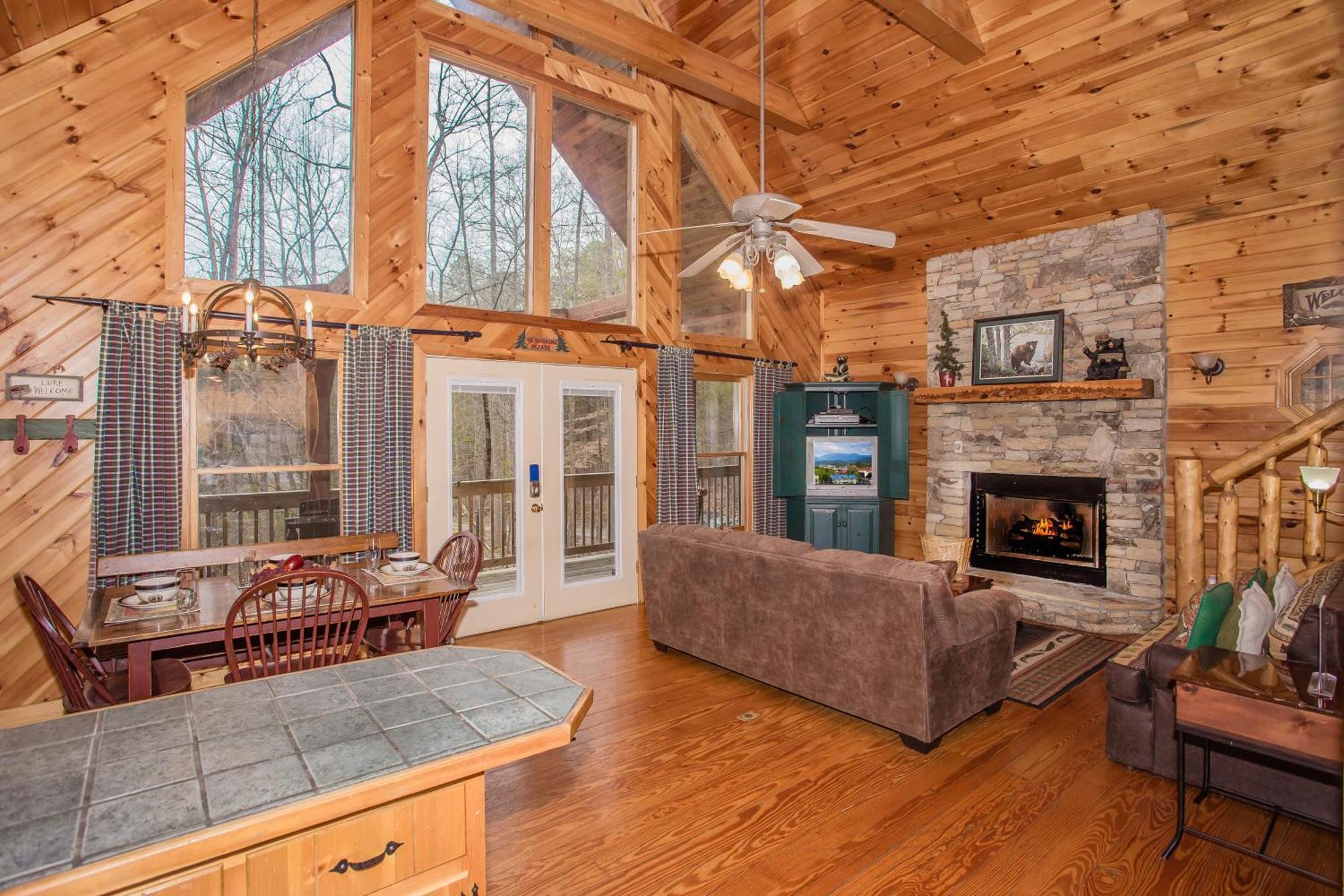 Alpine Joy-Hot Tub, Pond Access ,1089 Of Free Tickets For Each Paid Day, Dollywood And More! Townsend Oda fotoğraf